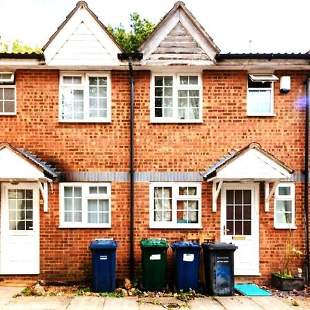 Eagle Drive Appartement Hendon Buitenkant foto